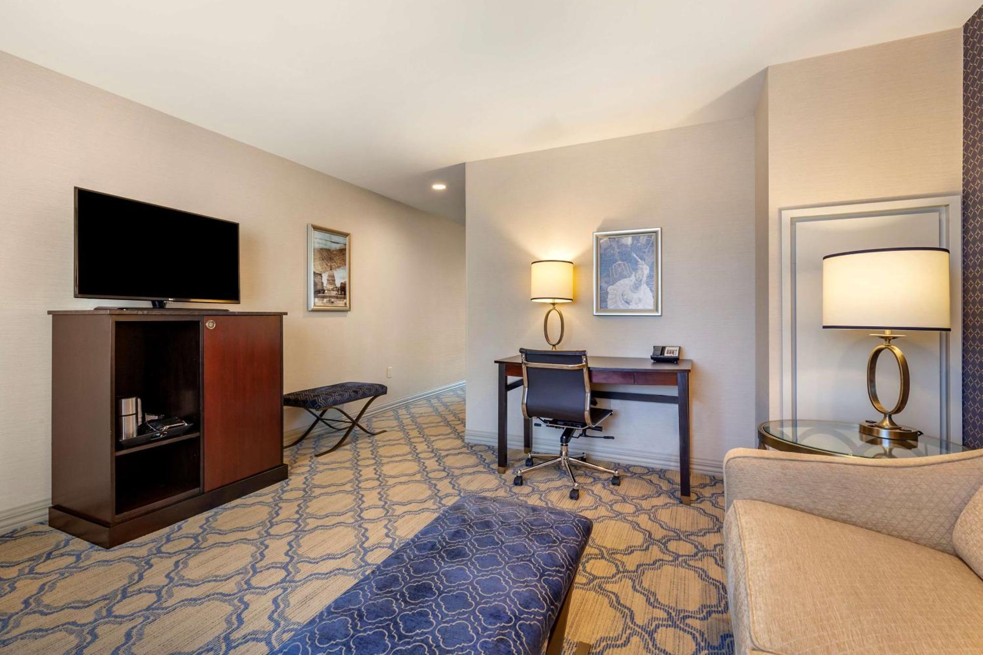 Best Western Premier Park Hotel Madison Exterior photo